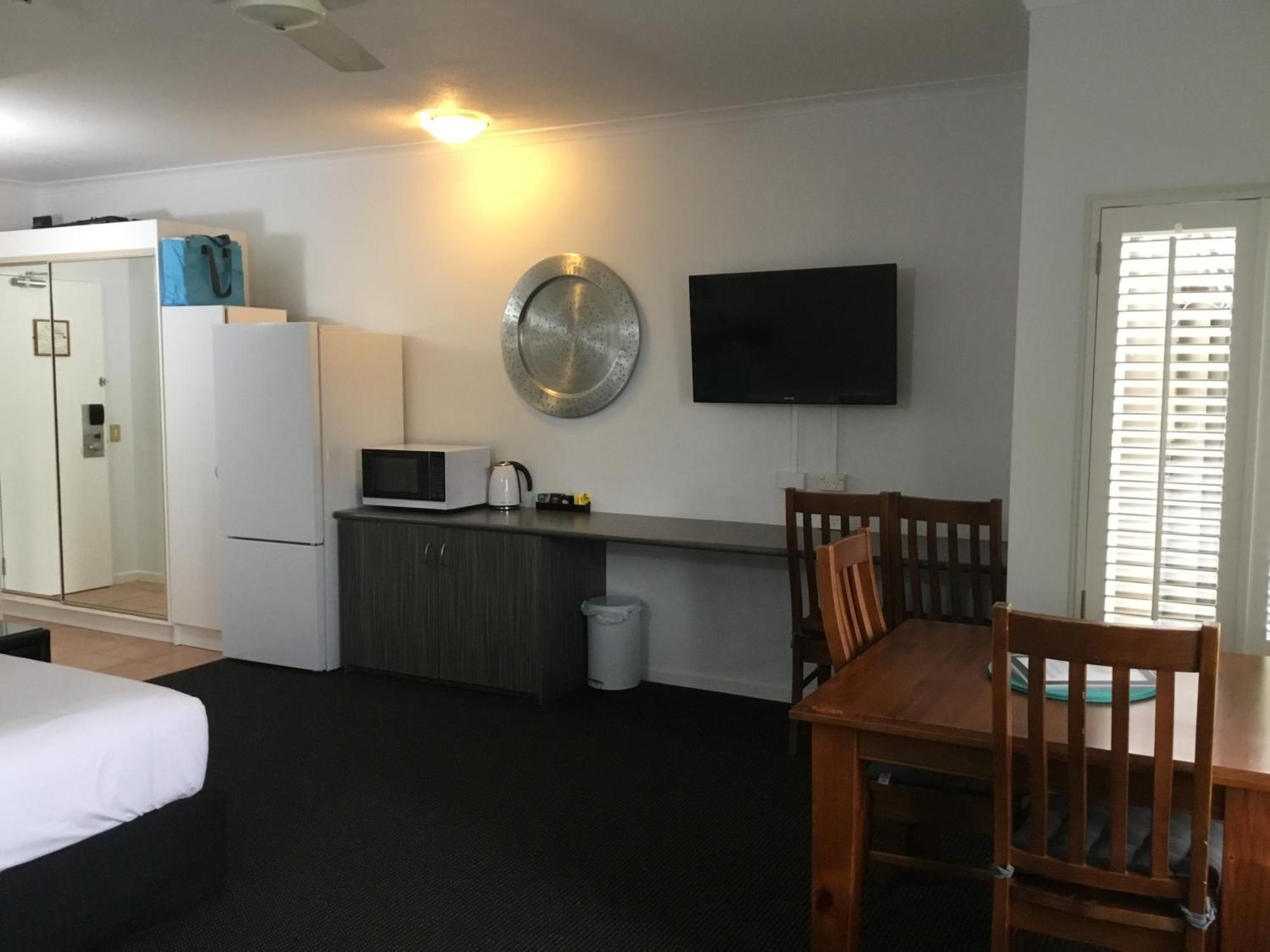 Sonia'S At Ramada Resort Free Wifi Port Douglas Bilik gambar